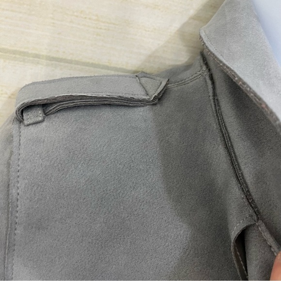 H&M Gray Faux Suede Open Crop Long Sleeve Jacket - Picture 5 of 11